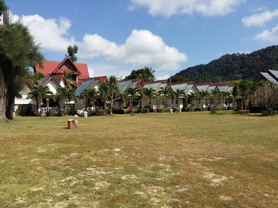 Klongdao Beach Resort Ko Lanta Kültér fotó