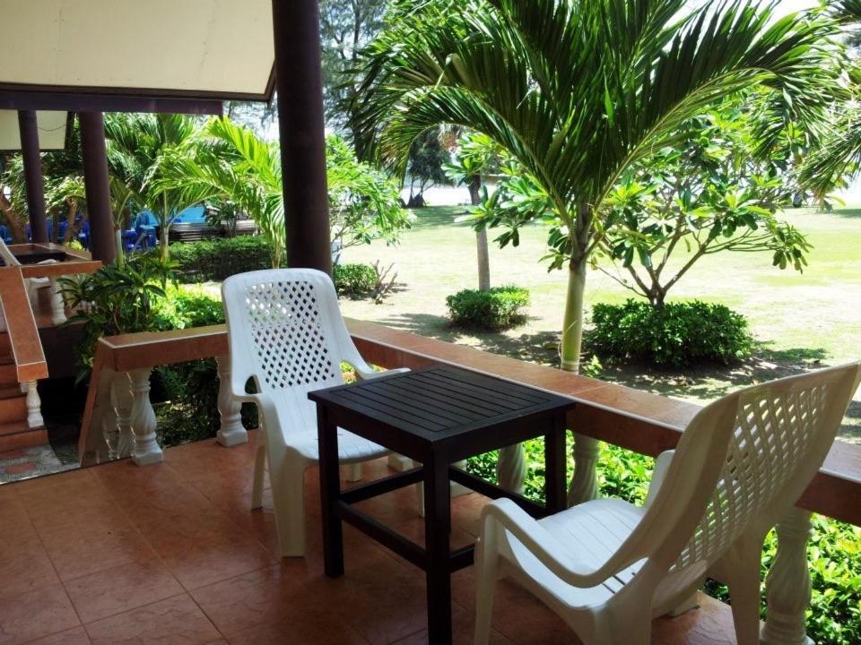 Klongdao Beach Resort Ko Lanta Kültér fotó