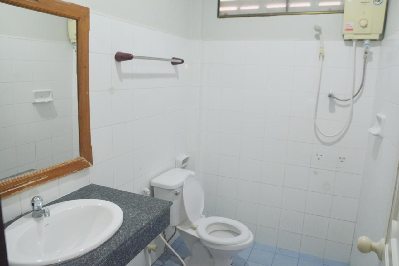 Klongdao Beach Resort Ko Lanta Kültér fotó